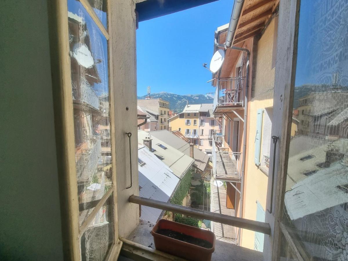 Studio 1 Lit Double Et Un Canape Apartment Barcelonnette Luaran gambar